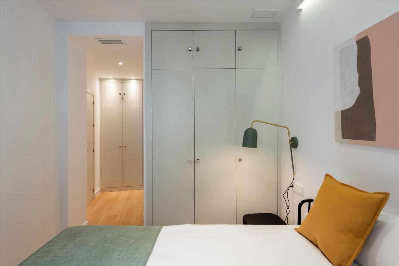 Suites Maestranza - Santas Patronas By Magno Apartments Séville Extérieur photo
