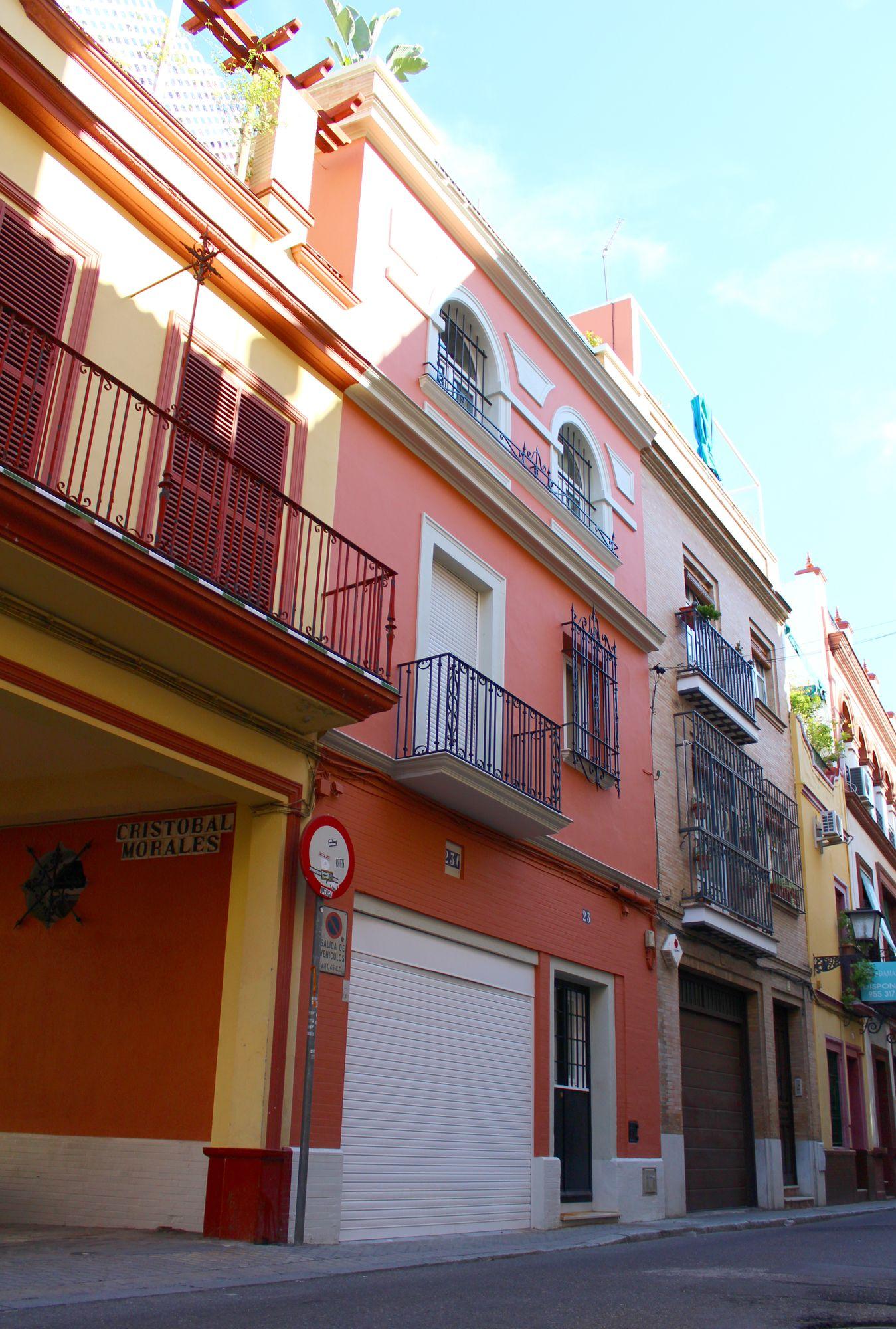 Suites Maestranza - Santas Patronas By Magno Apartments Séville Extérieur photo